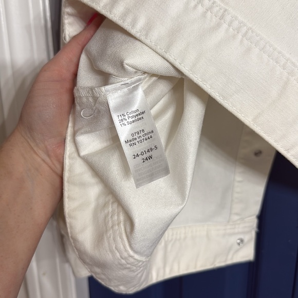 Jessica London White Collarless Denim Jacket Size 24W - Picture 6 of 6